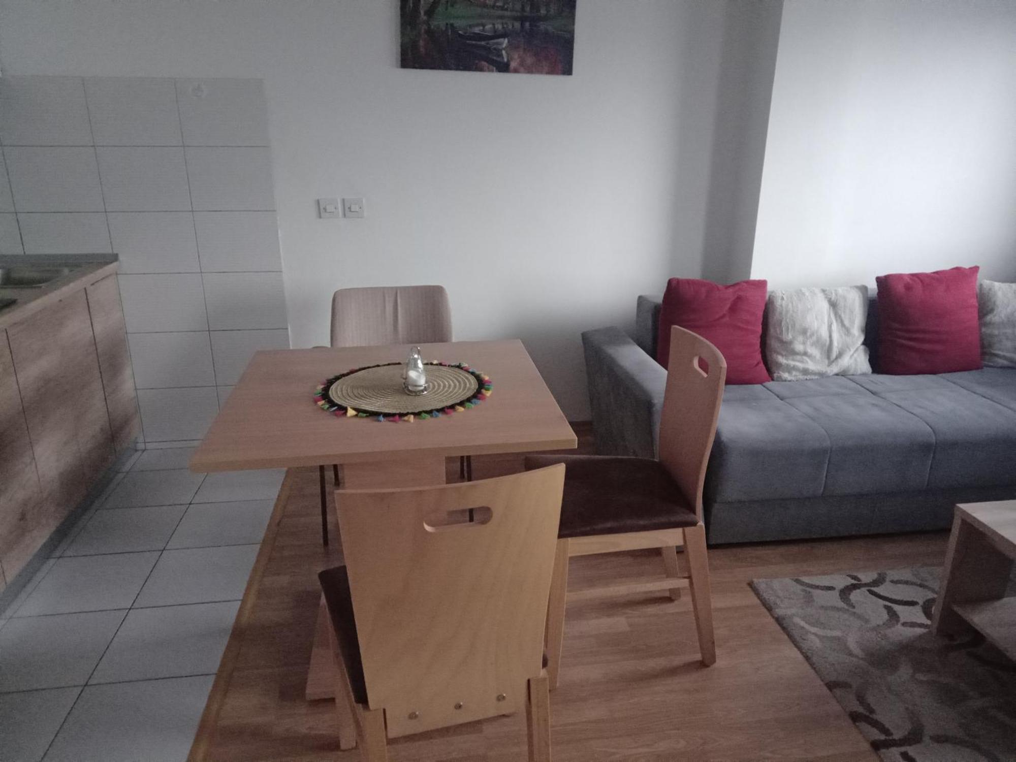 Flamanita Apartments Skopje Ngoại thất bức ảnh