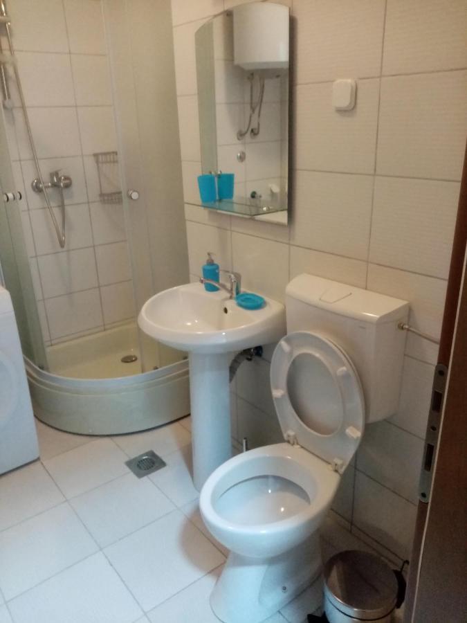 Flamanita Apartments Skopje Ngoại thất bức ảnh